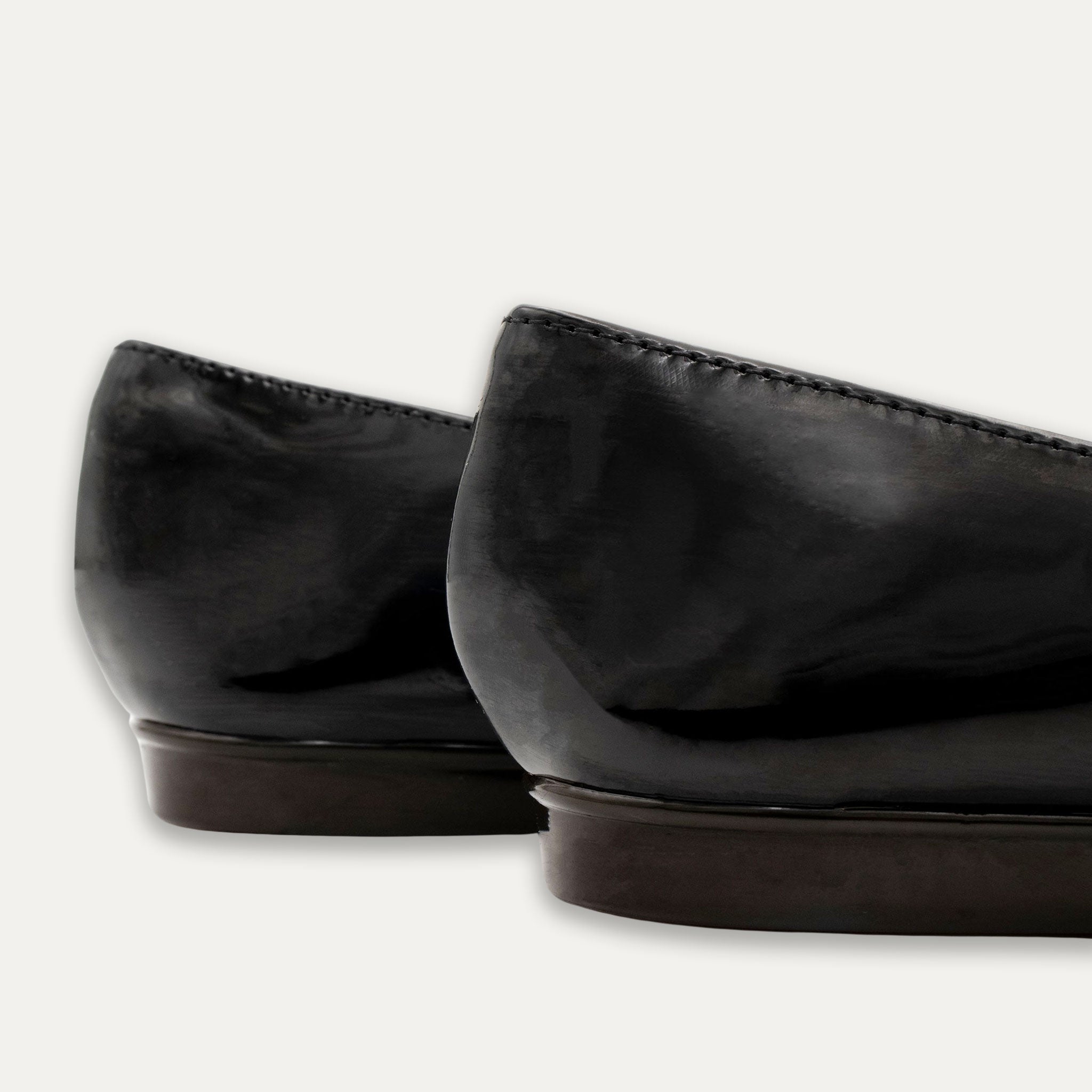 Viviana Pointed Toe Loafers Black
