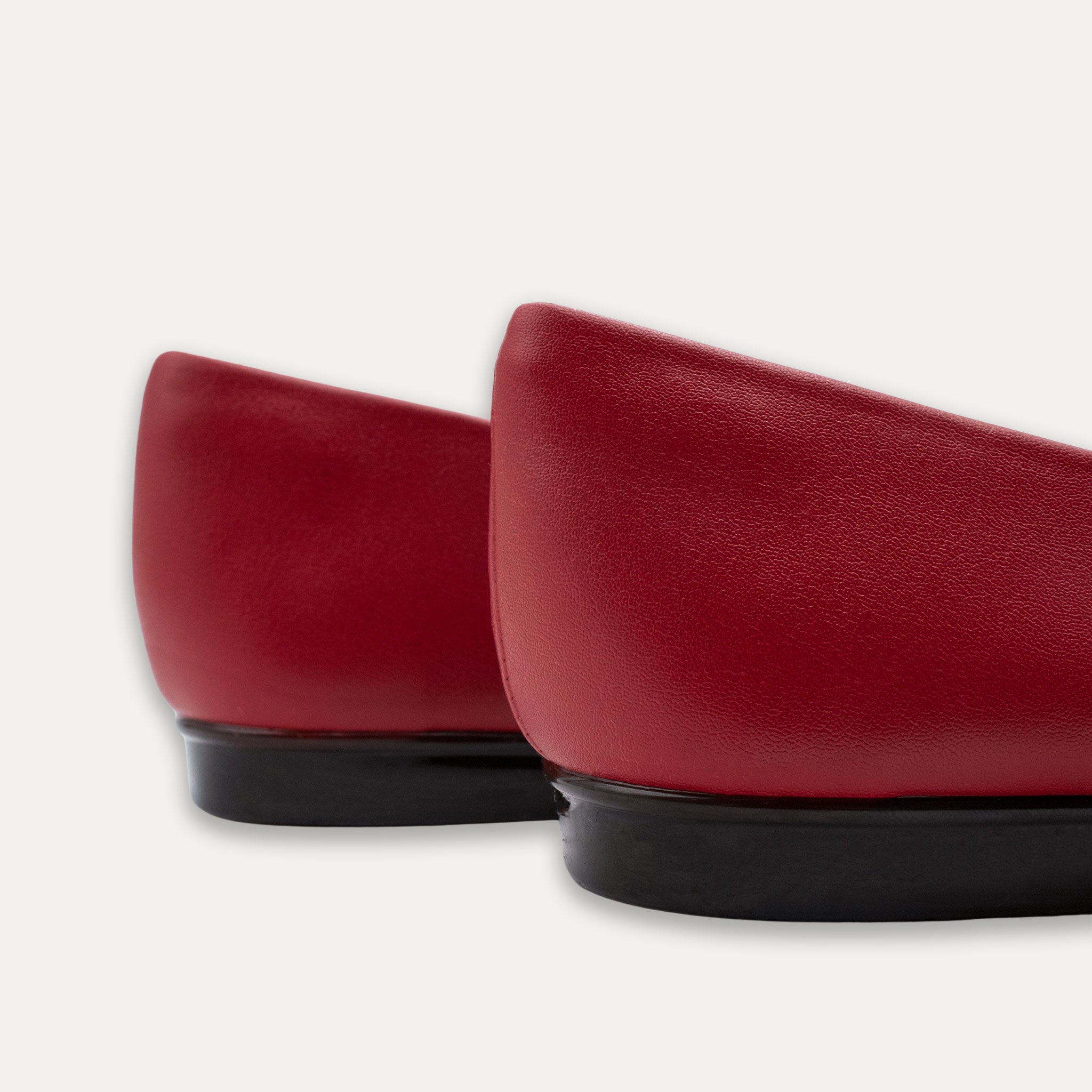 Belkis Pointed Toe Flats Red