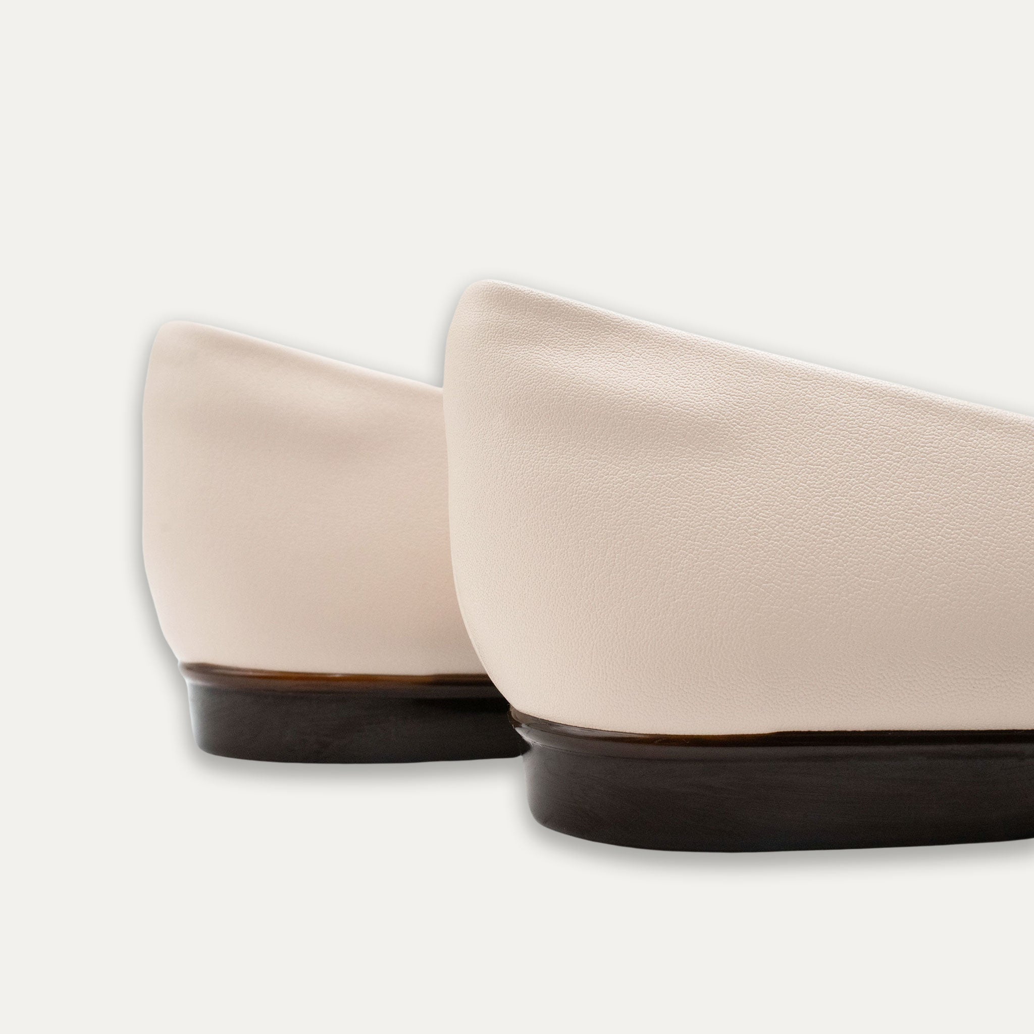 Lia Pointed Toe Flats Off White