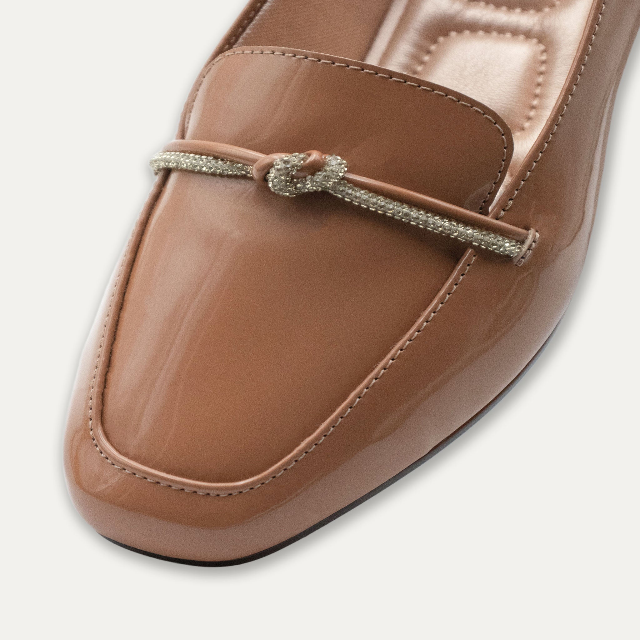 Viv Round Toe Loafers Ambar
