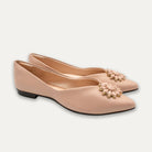 Estela Pointed Toe Flats Pele