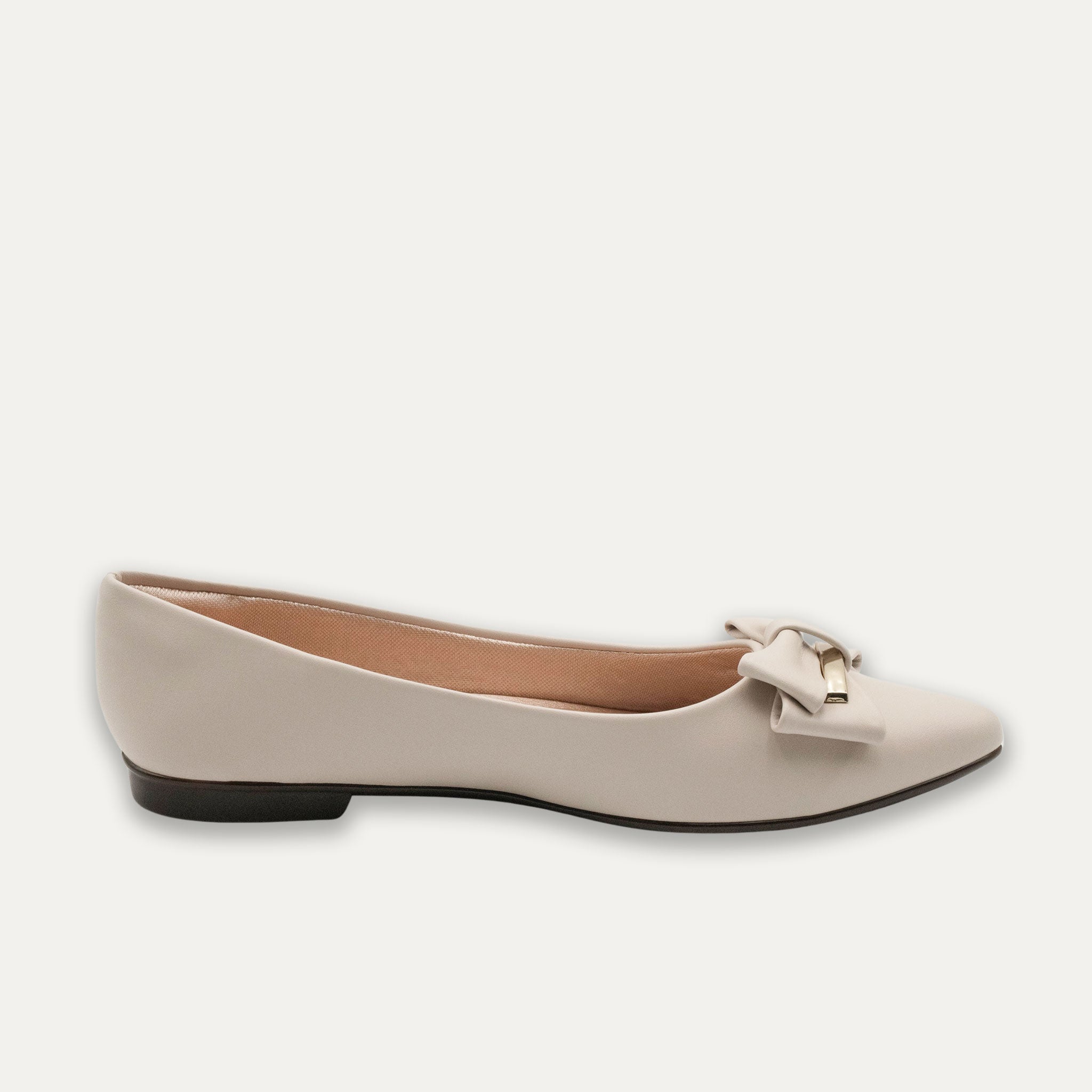 Belkis Pointed Toe Flats Off White