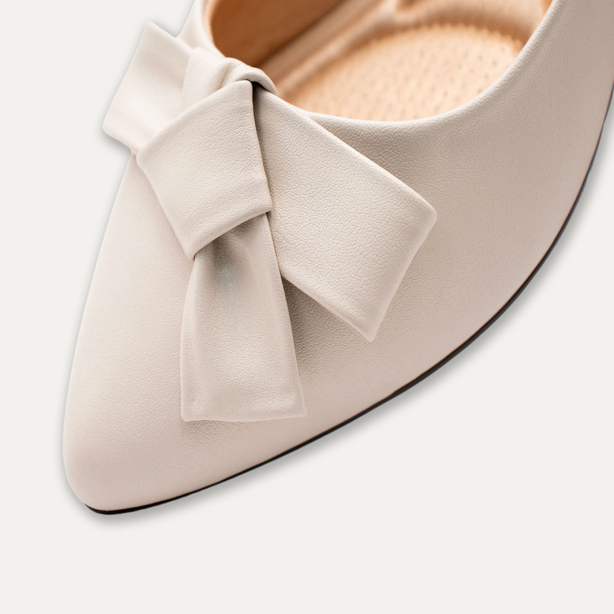 Aitana Tye Off-White Pointed Toe Flats