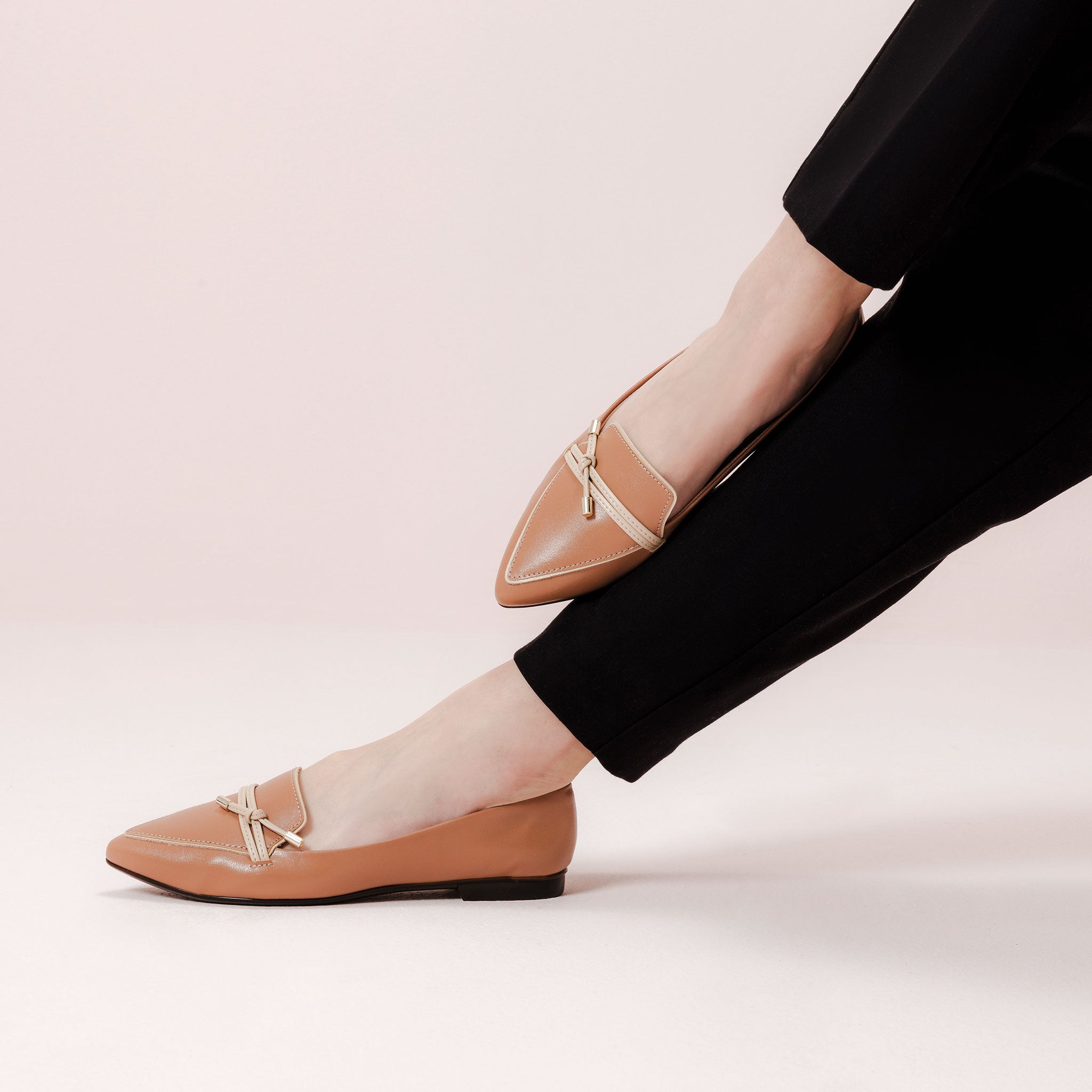 Alia Tan Loafers