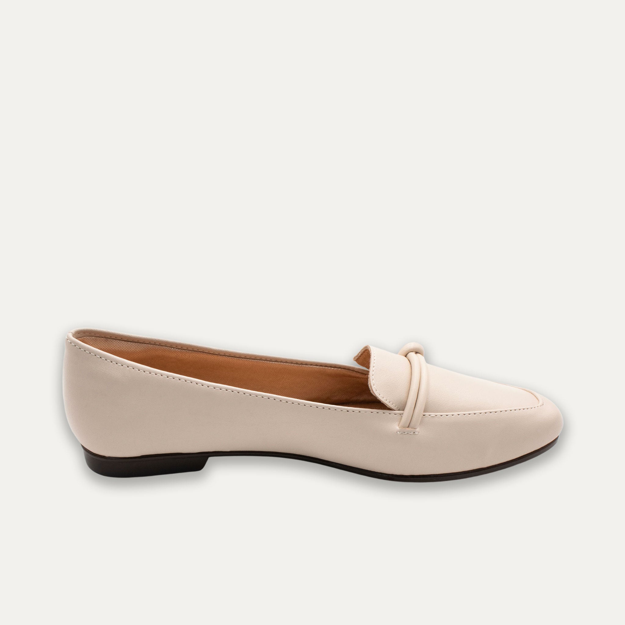 Paloma Off-White Loafers